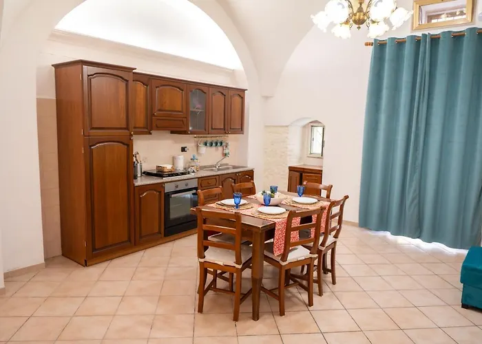 Casa Della Nonna 度假居 曼弗雷多尼亚